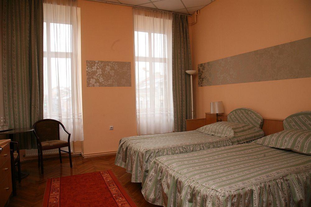 Hotel Melody Central Cluj-Napoca Eksteriør bilde